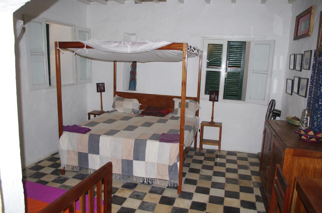 Maison Augustin Ly Gorée Habitación foto